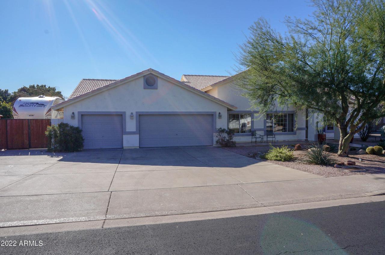 4529 E Enrose St., Mesa, AZ 85205