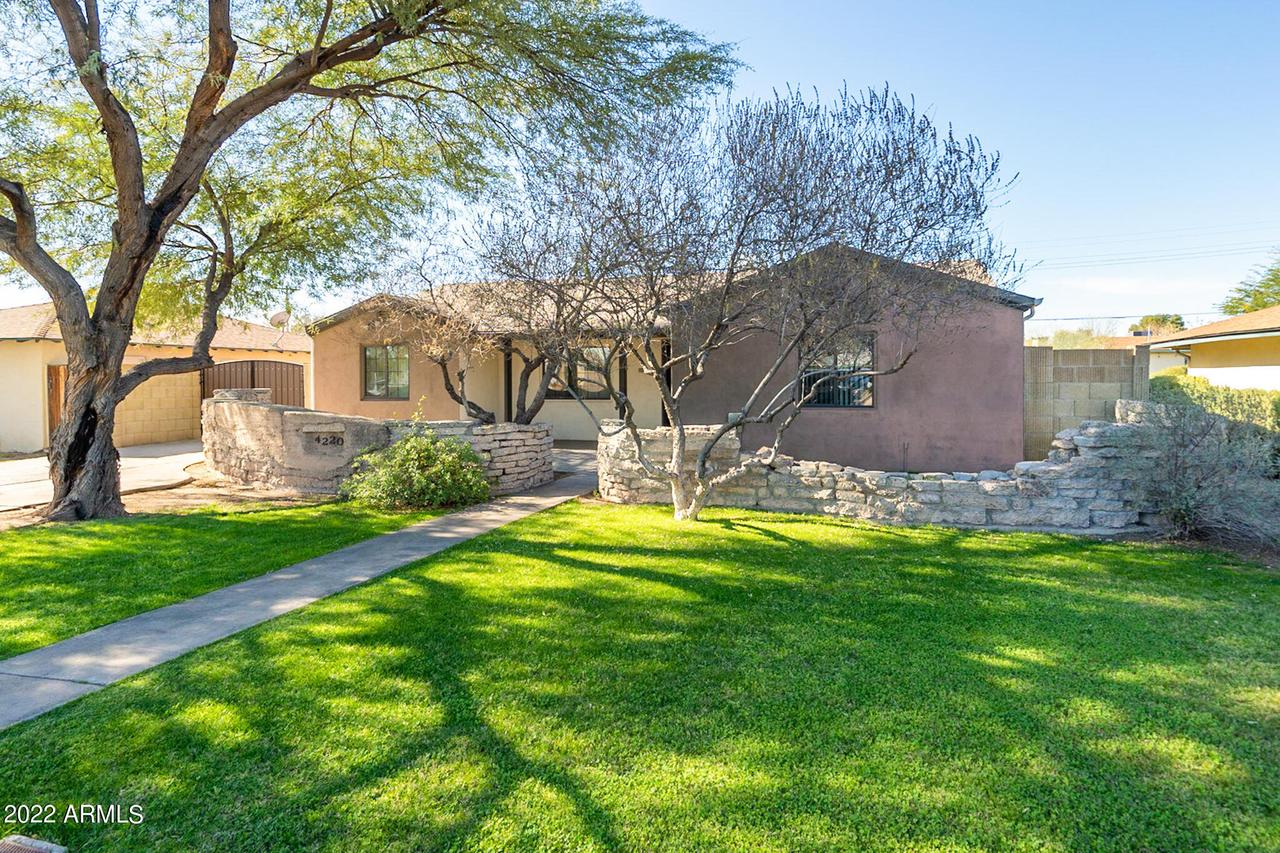 4220 N 16th Dr., Phoenix, AZ 85015