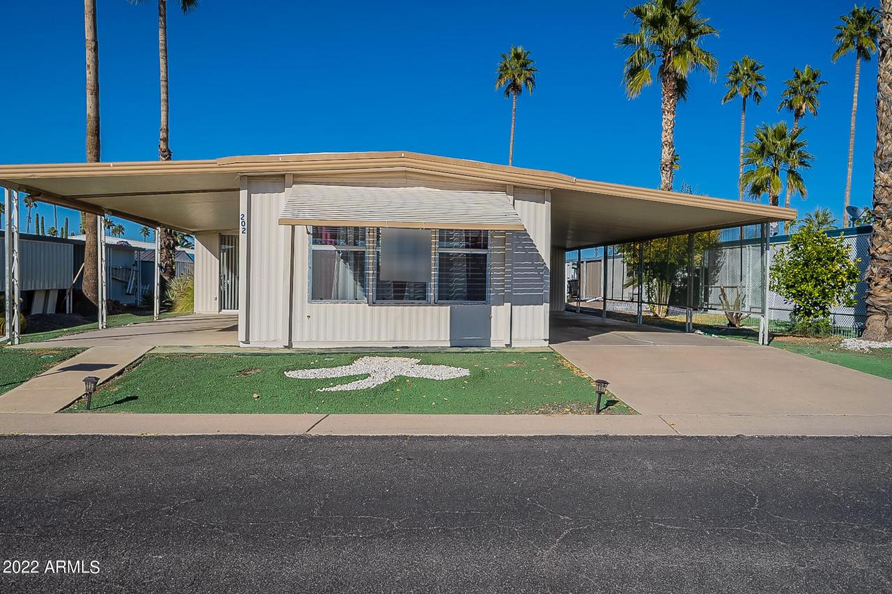 120 N Val Vista Dr. #202, Mesa, AZ 85213
