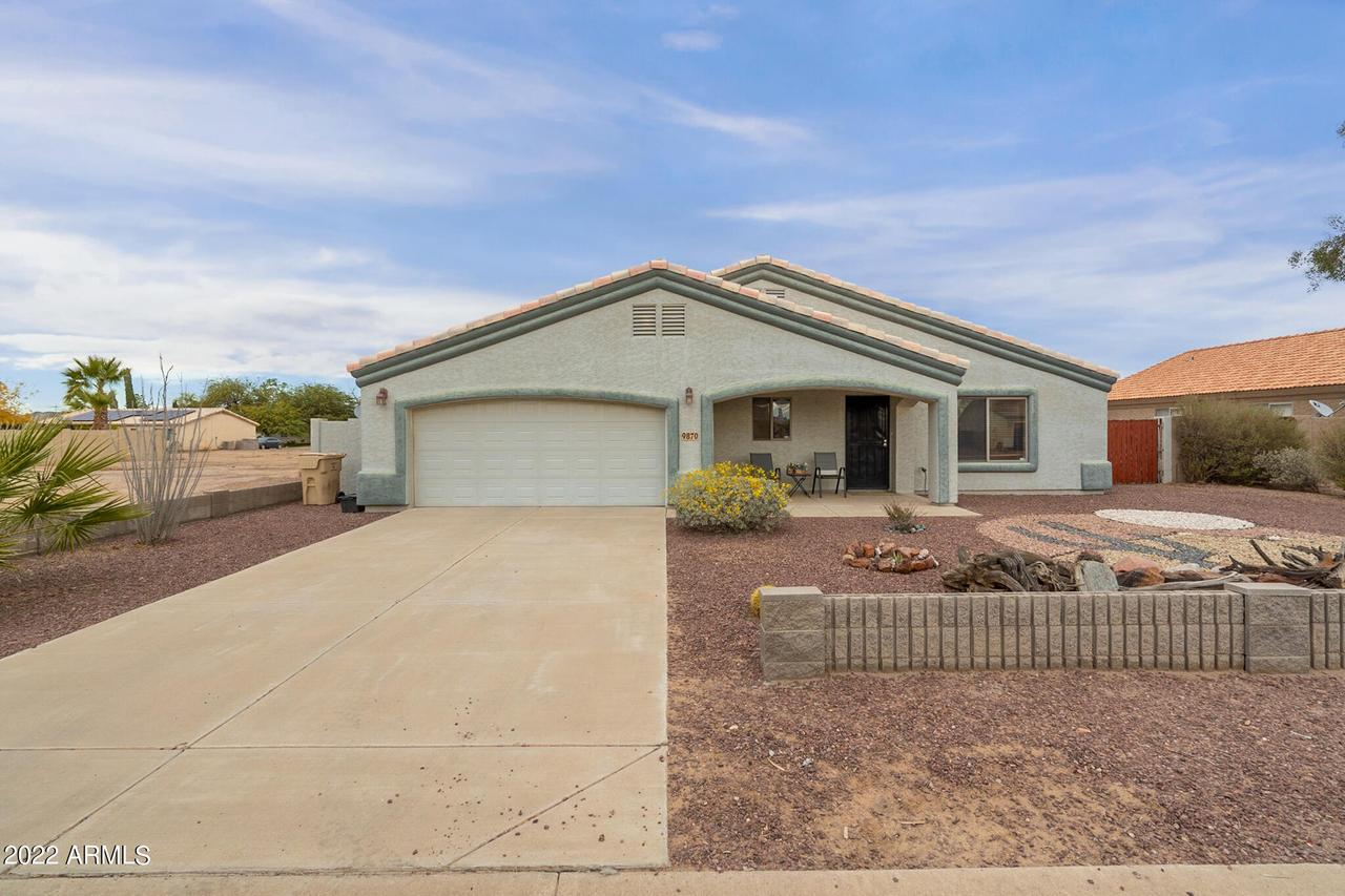 9870 W Camelia Dr., Arizona City, AZ 85223