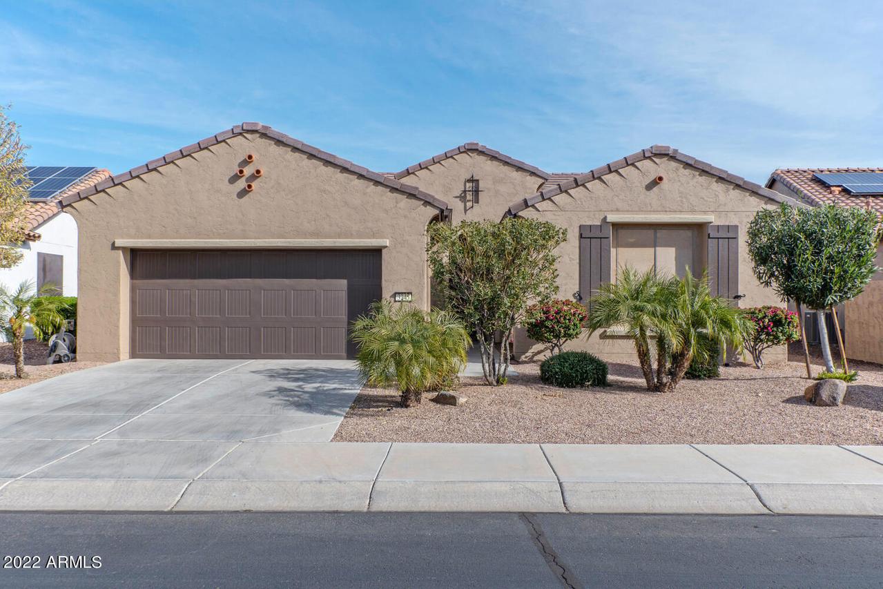 3245 N 163rd Dr., Goodyear, AZ 85395