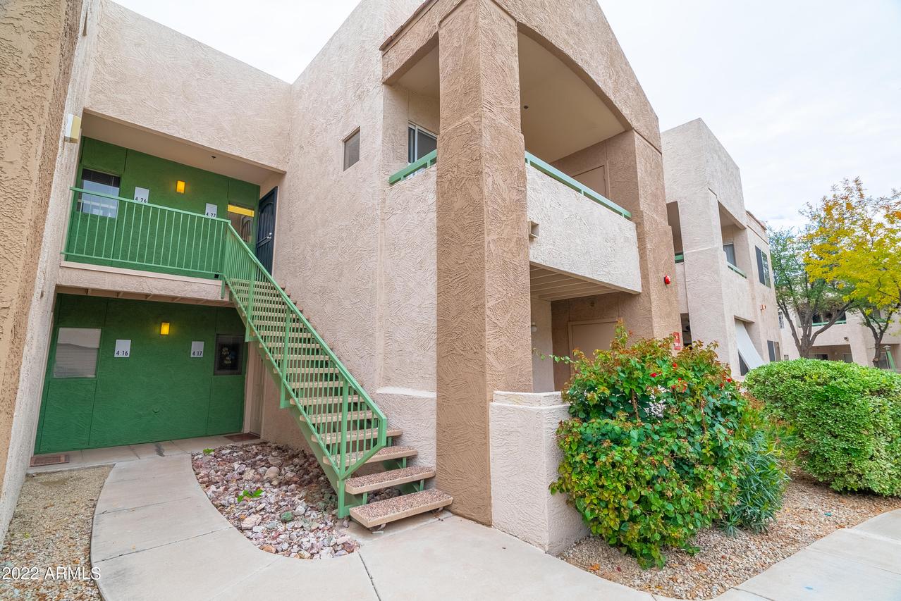 1295 N Ash St. #427, Gilbert, AZ 85233