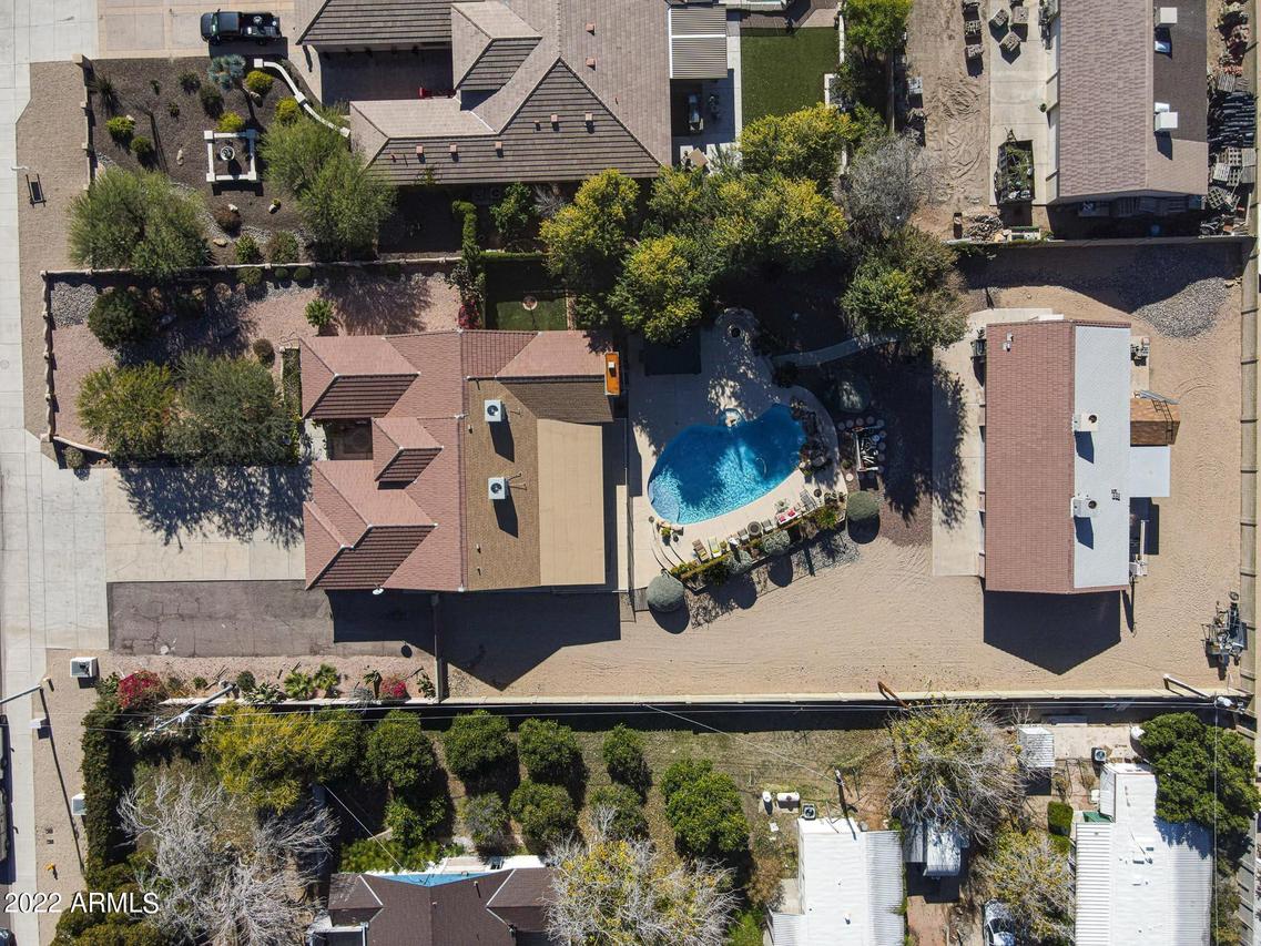 9306 N 87th Ave., Peoria, AZ 85345