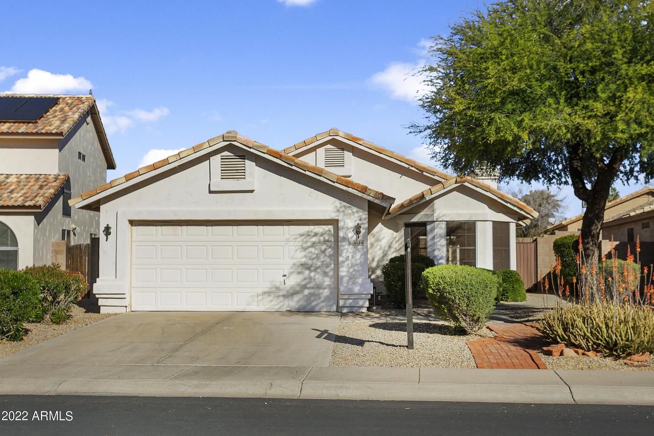4326 E Rosemonte Dr., Phoenix, AZ 85050