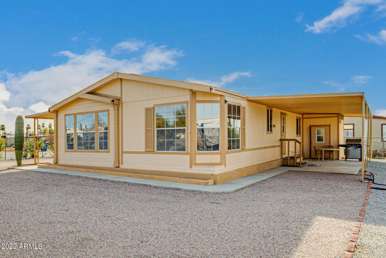 358 S Royal Palm Rd., Apache Junction, AZ 85219