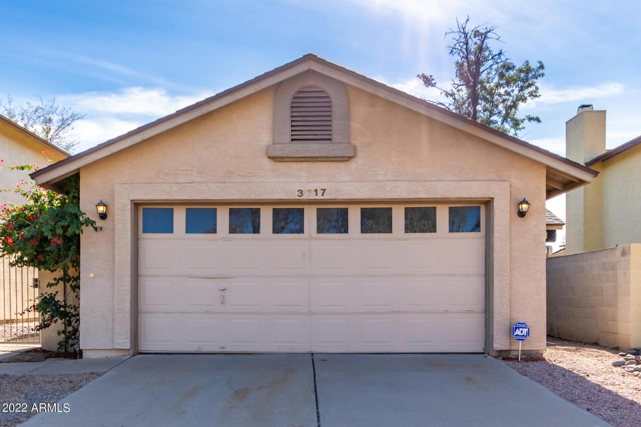 3717 W Tierra Buena Ln., Phoenix, AZ 85053