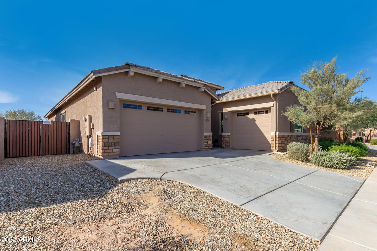 23794 N 167th Ln., Surprise, AZ 85387