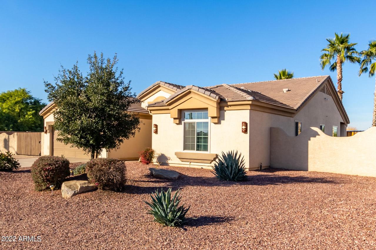 7641 N Sarival Ave., Litchfield Park, AZ 85340