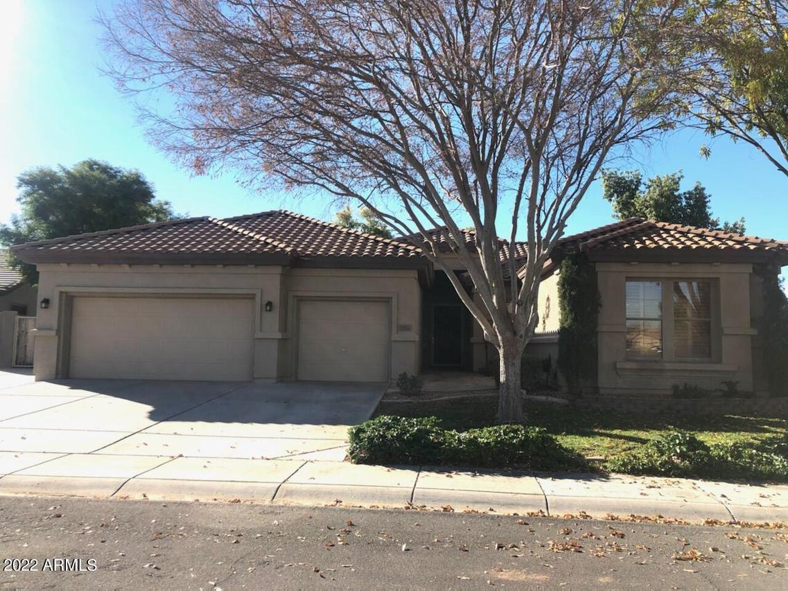 2755 E Colonial Ct., Chandler, AZ 85249
