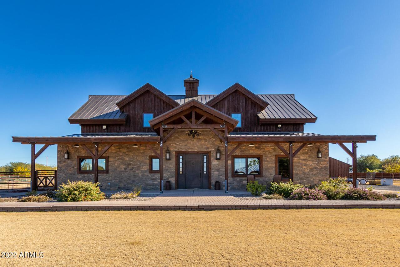 41587 N Bonanza Ln., San Tan Valley, AZ 85140