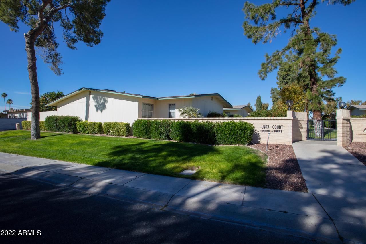 10536 W Highwood Ln., Sun City, AZ 85373
