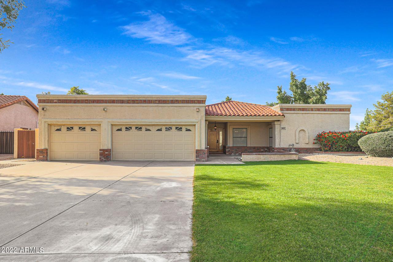 1146 N Winthrop Cir., Mesa, AZ 85213