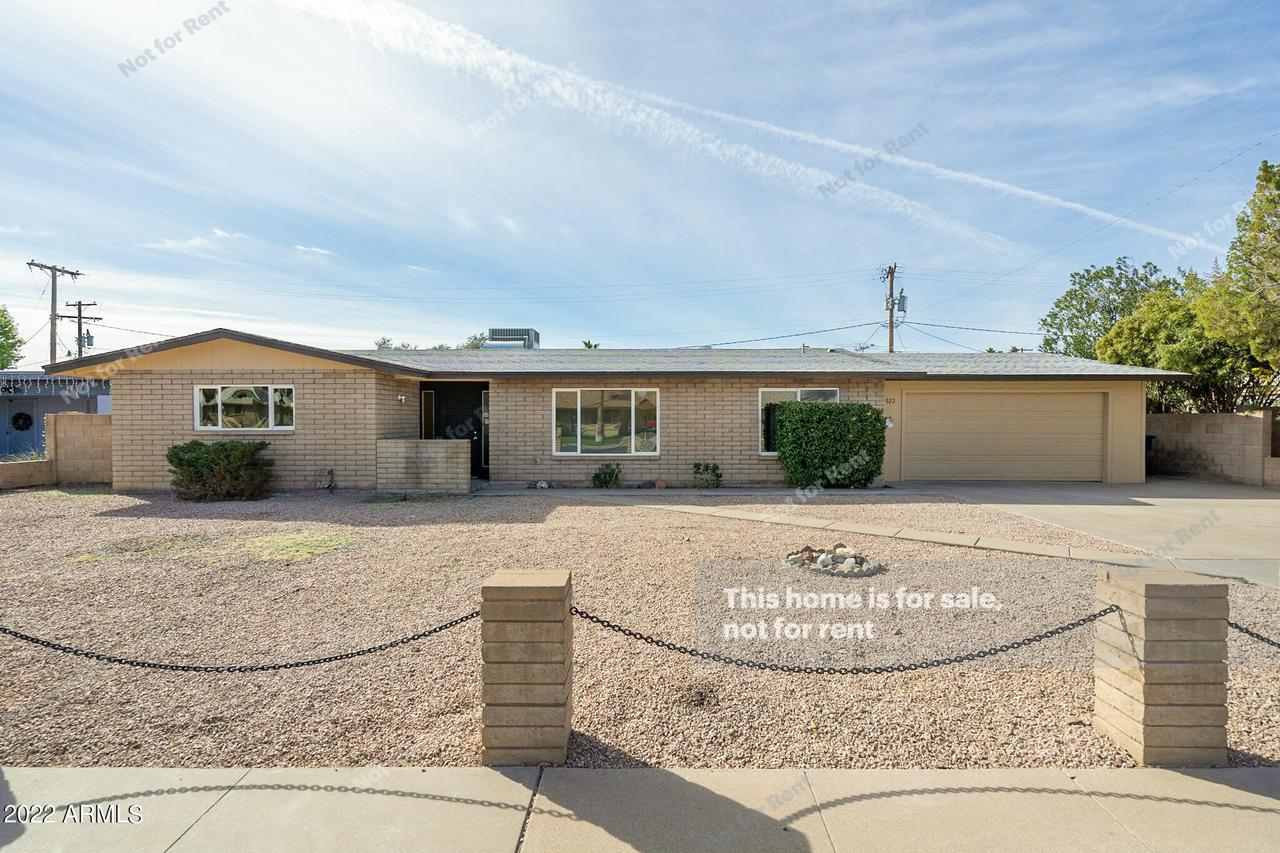 1022 N April, Mesa, AZ 85203