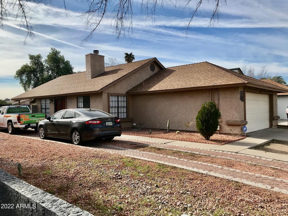 8907 W Indianola Ave., Phoenix, AZ 85037