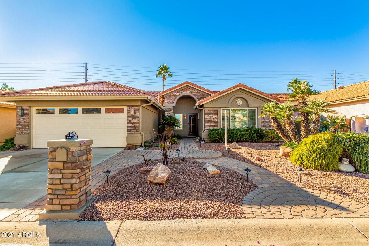 10645 E Coopers Hawk Dr., Sun Lakes, AZ 85248