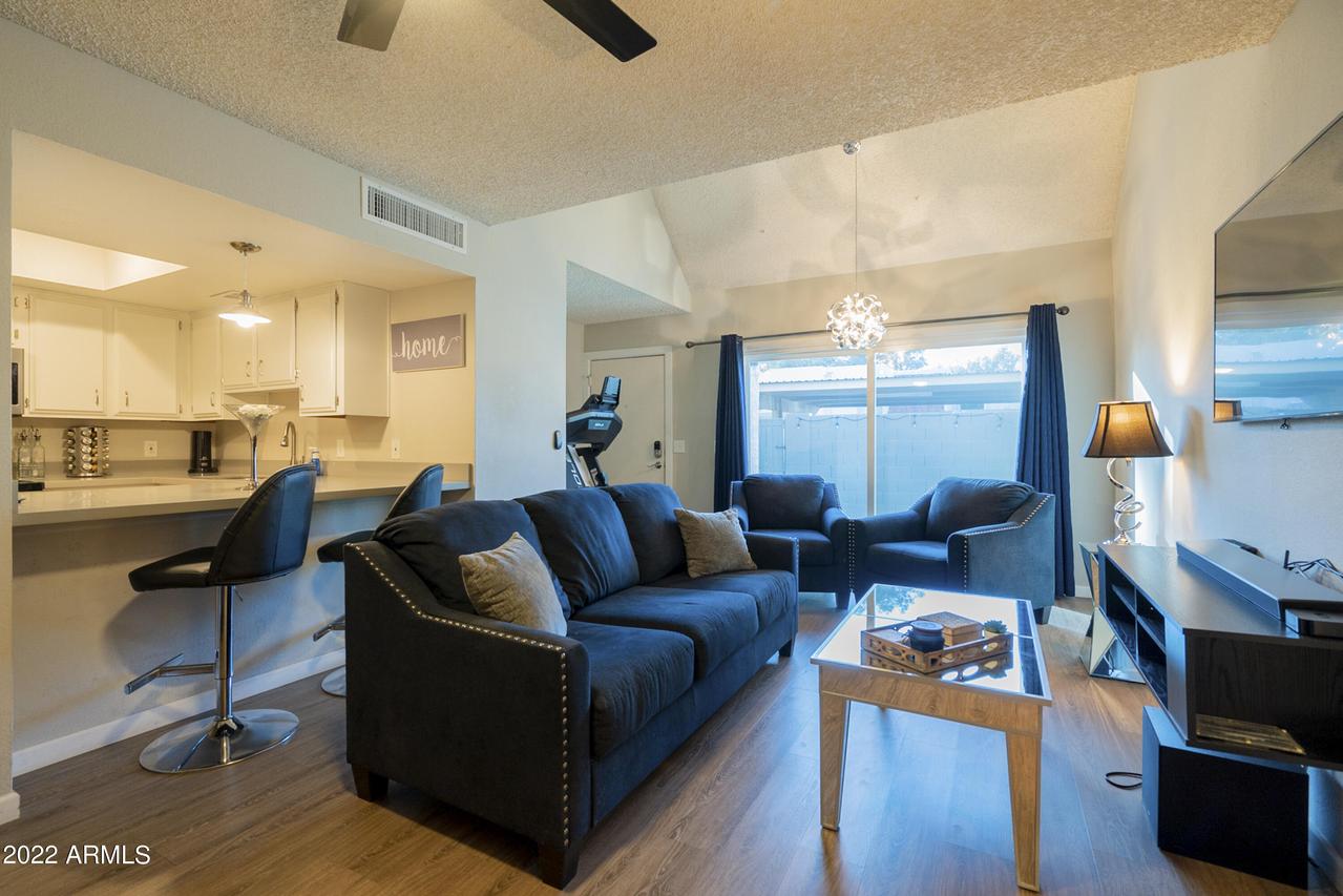 1342 W Emerald Ave. #379, Mesa, AZ 85202