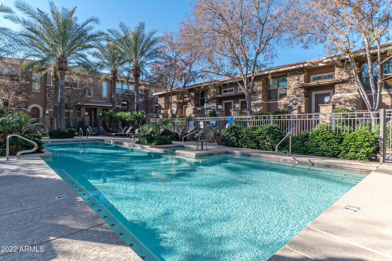 5550 N 16th St. #102, Phoenix, AZ 85016