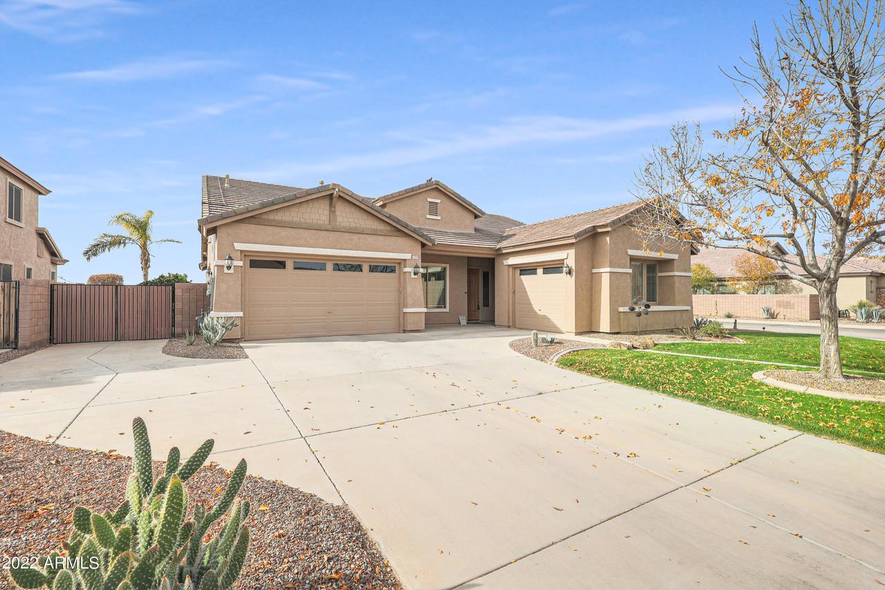 22594 N Sunset Dr., Maricopa, AZ 85139