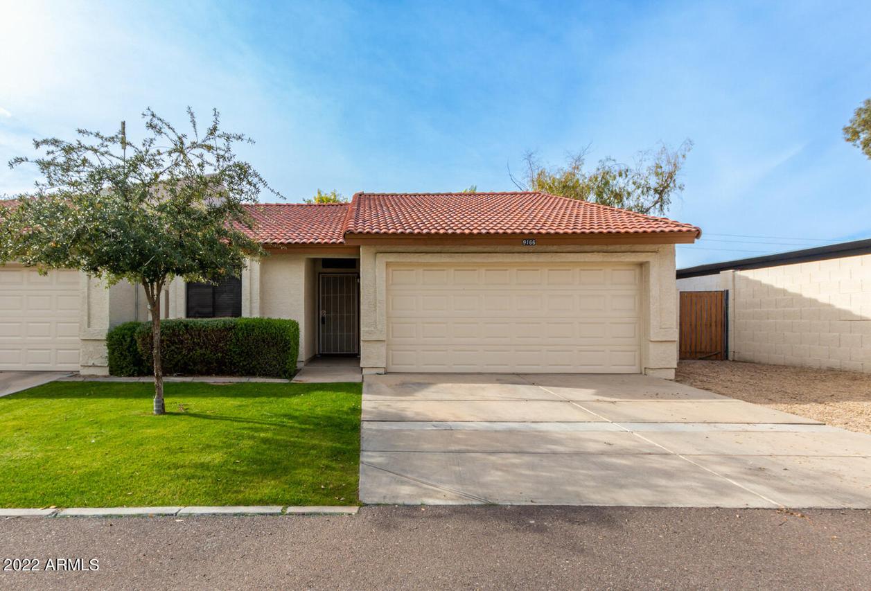 9166 N 68th Ln., Peoria, AZ 85345
