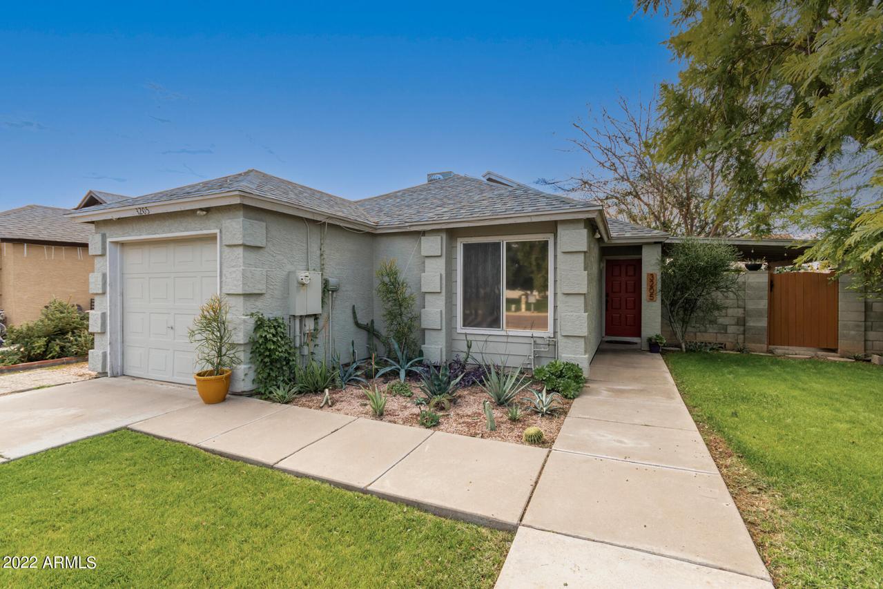 3205 N Ash Cir., Chandler, AZ 85224