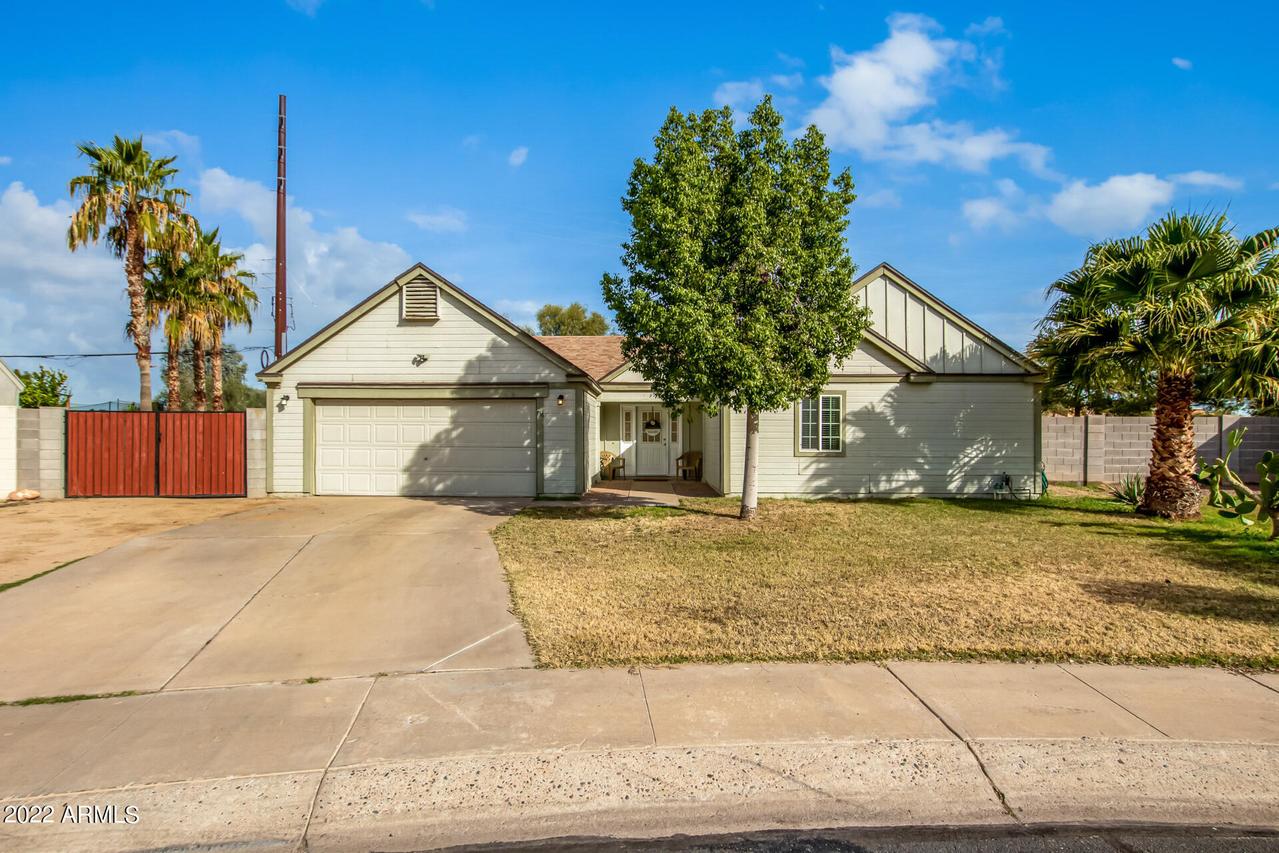 736 E Brooks St., Chandler, AZ 85225