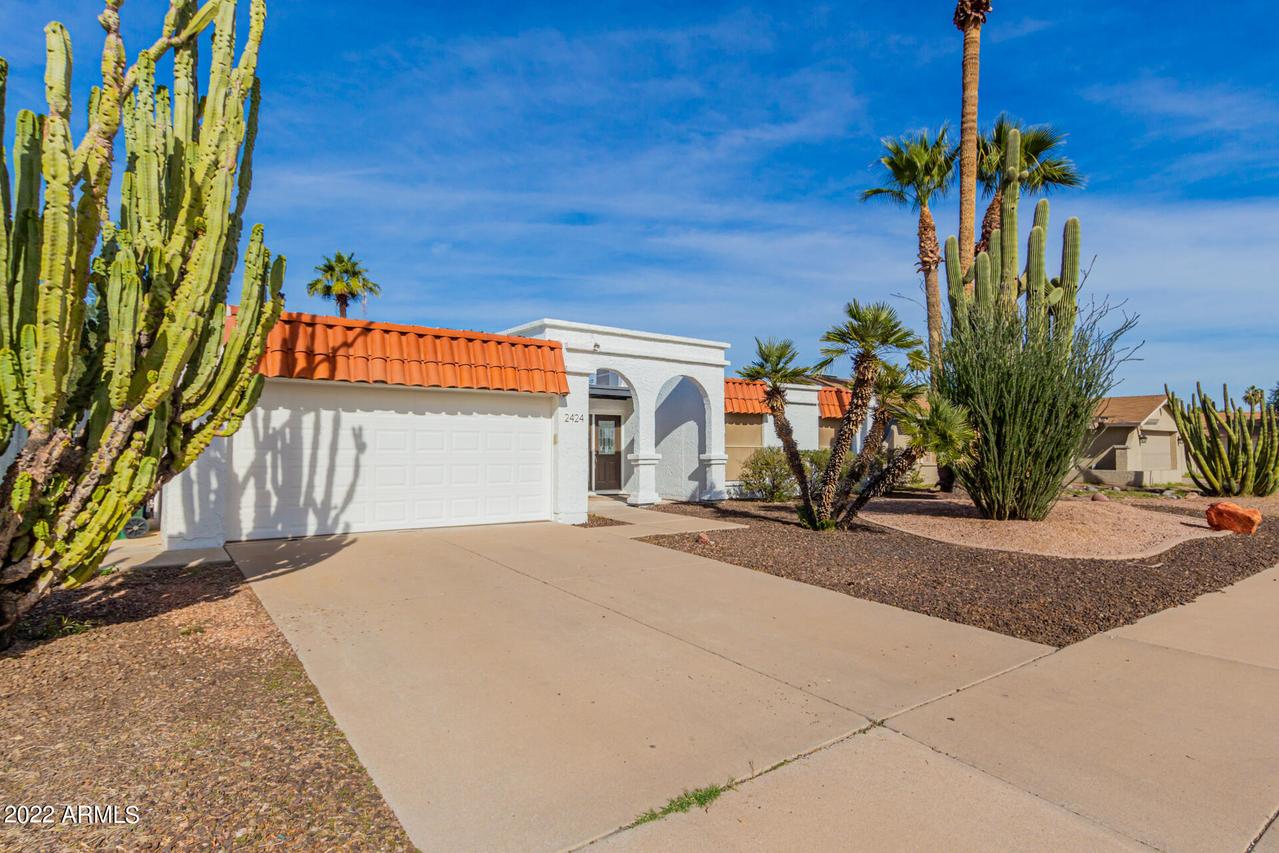 2424 W Portobello Ave., Mesa, AZ 85202
