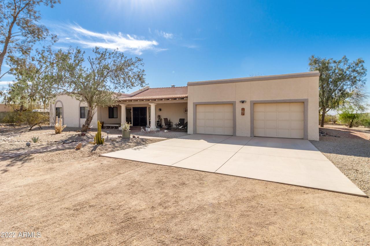 15705 W Hopi Dr., Casa Grande, AZ 85222