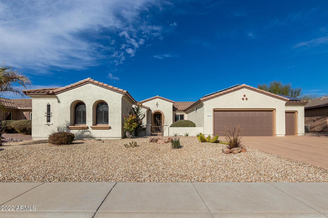 18972 N Aztec Point Dr., Surprise, AZ 85387