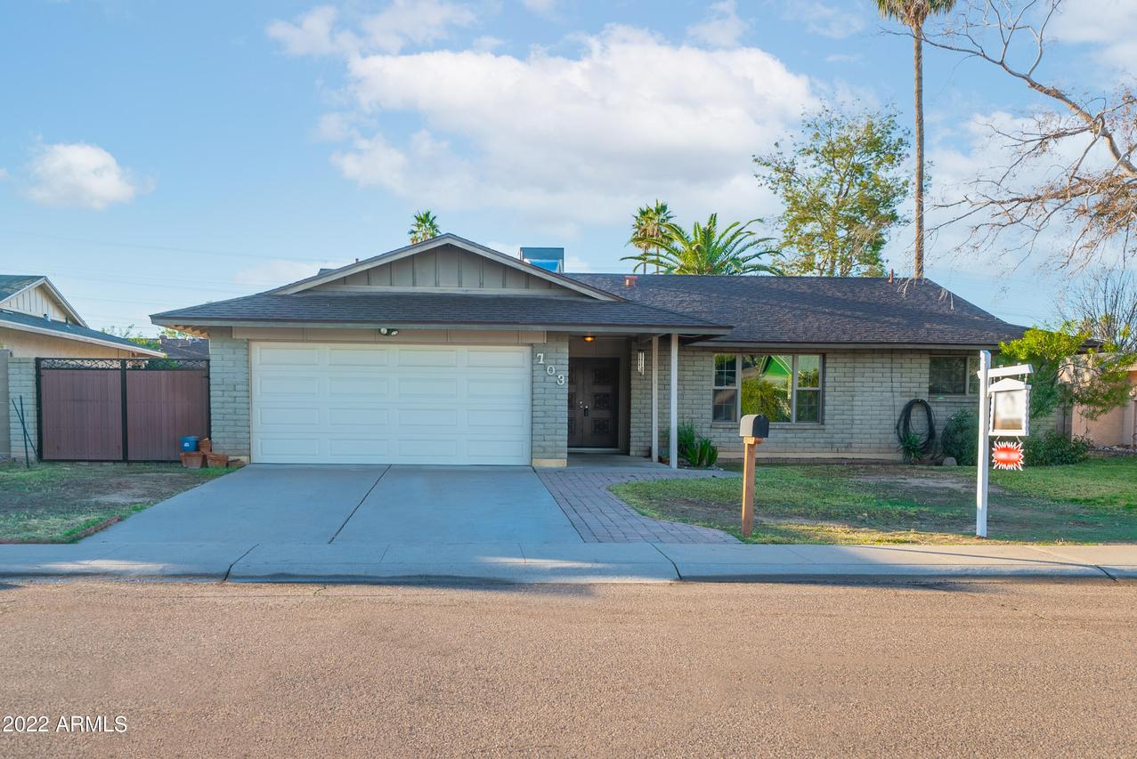 703 E Bendix Dr., Tempe, AZ 85283