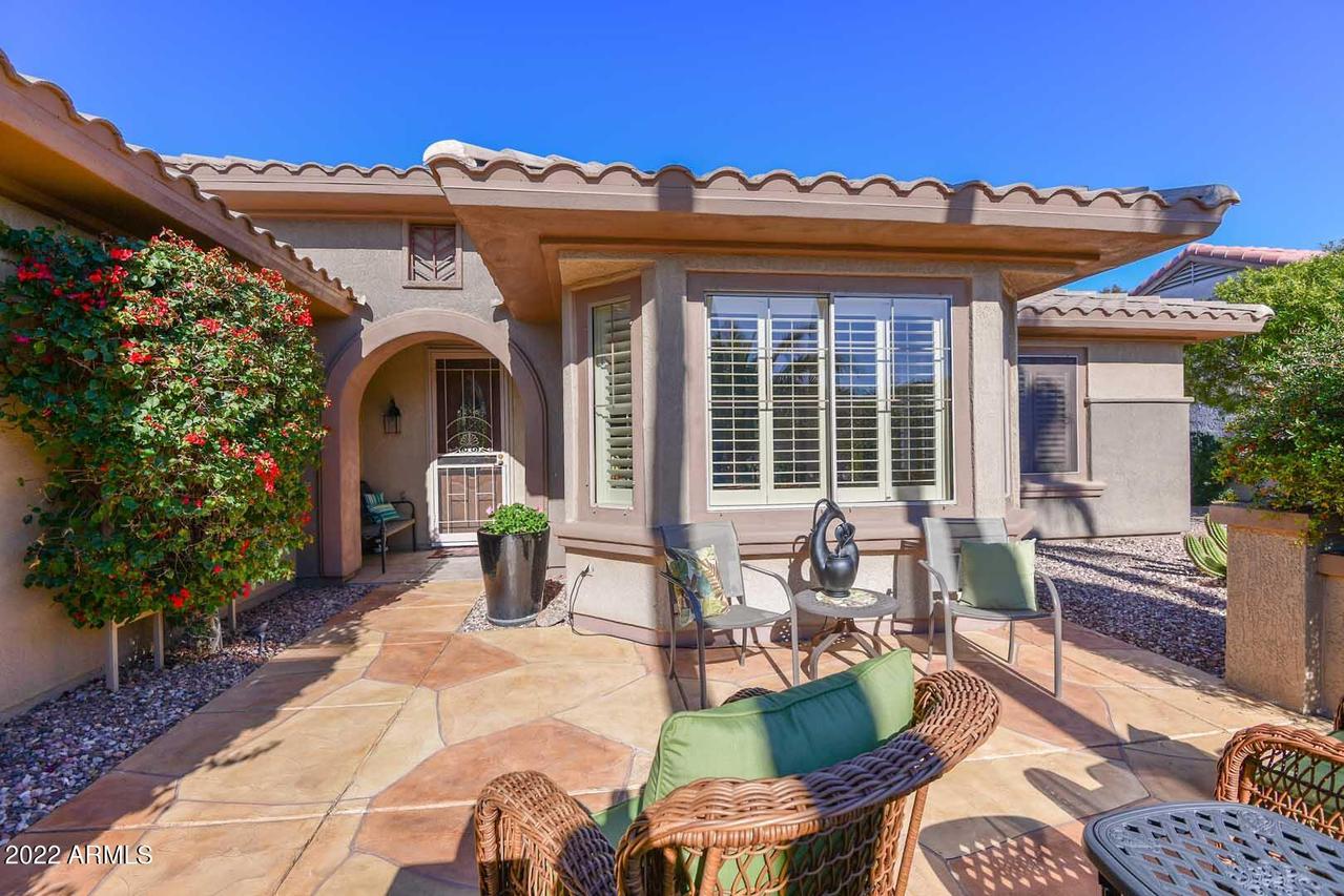 15050 W Woodridge Dr., Surprise, AZ 85374