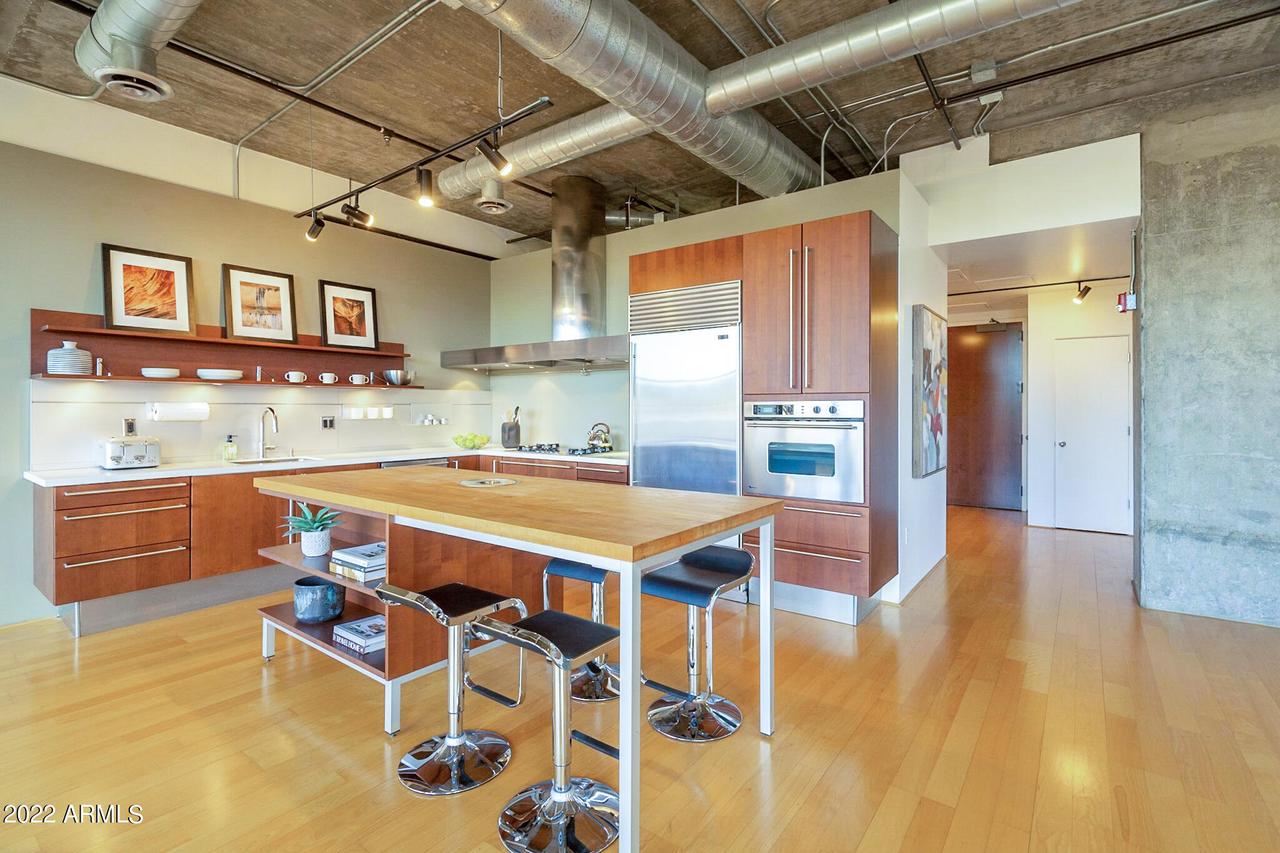 21 E 6th St. #301, Tempe, AZ 85281