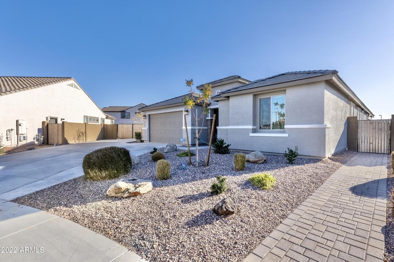 20183 W Moonlight Path, Buckeye, AZ 85326