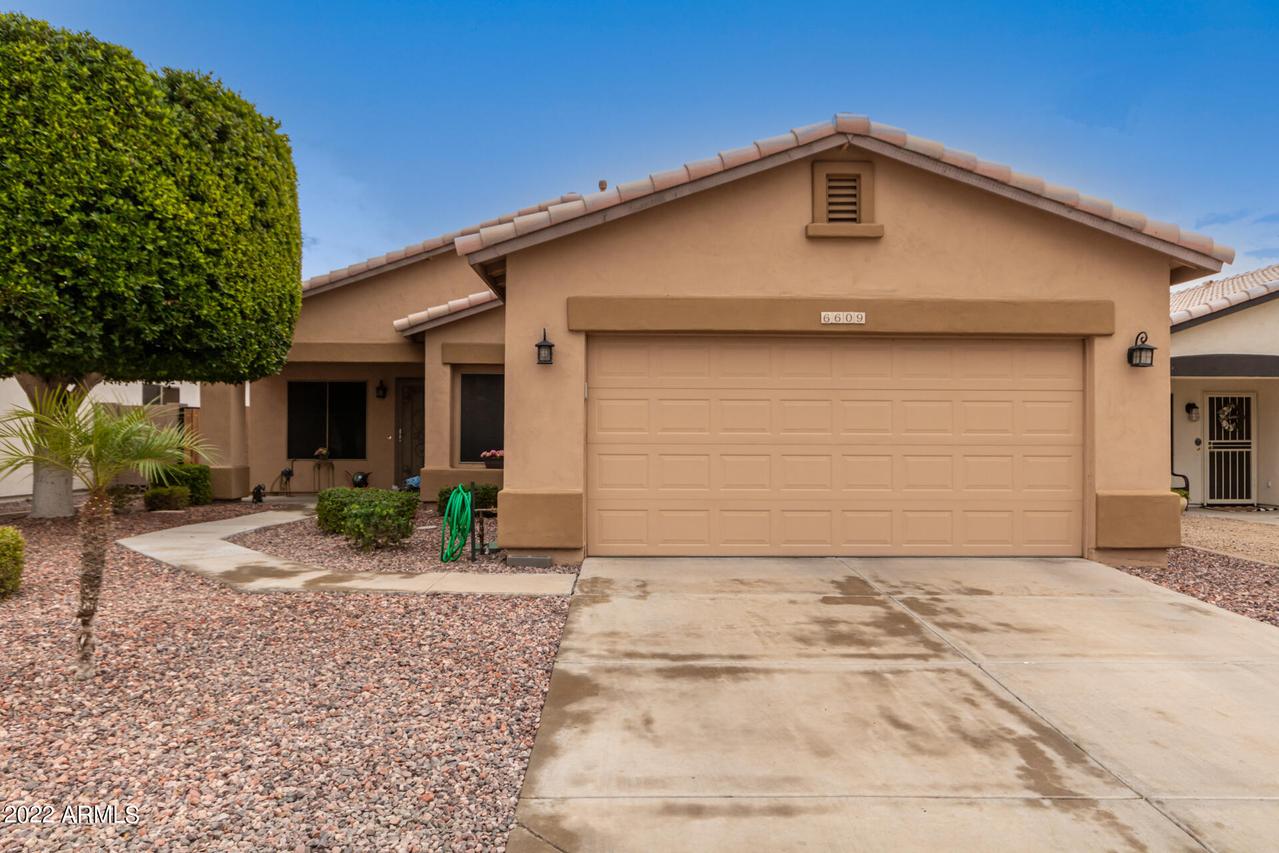 6609 W Avenida Del Rey, Phoenix, AZ 85083