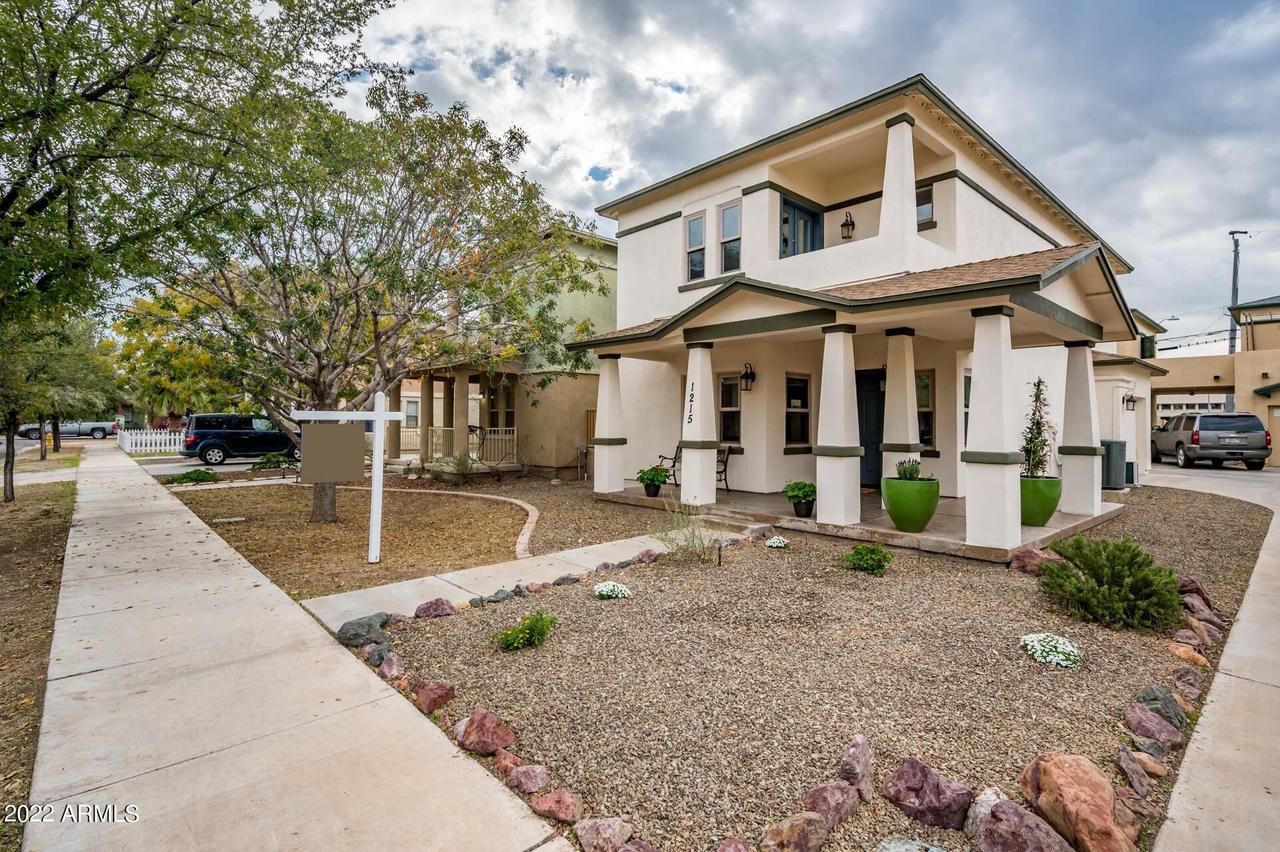 1215 W Monroe St., Phoenix, AZ 85007