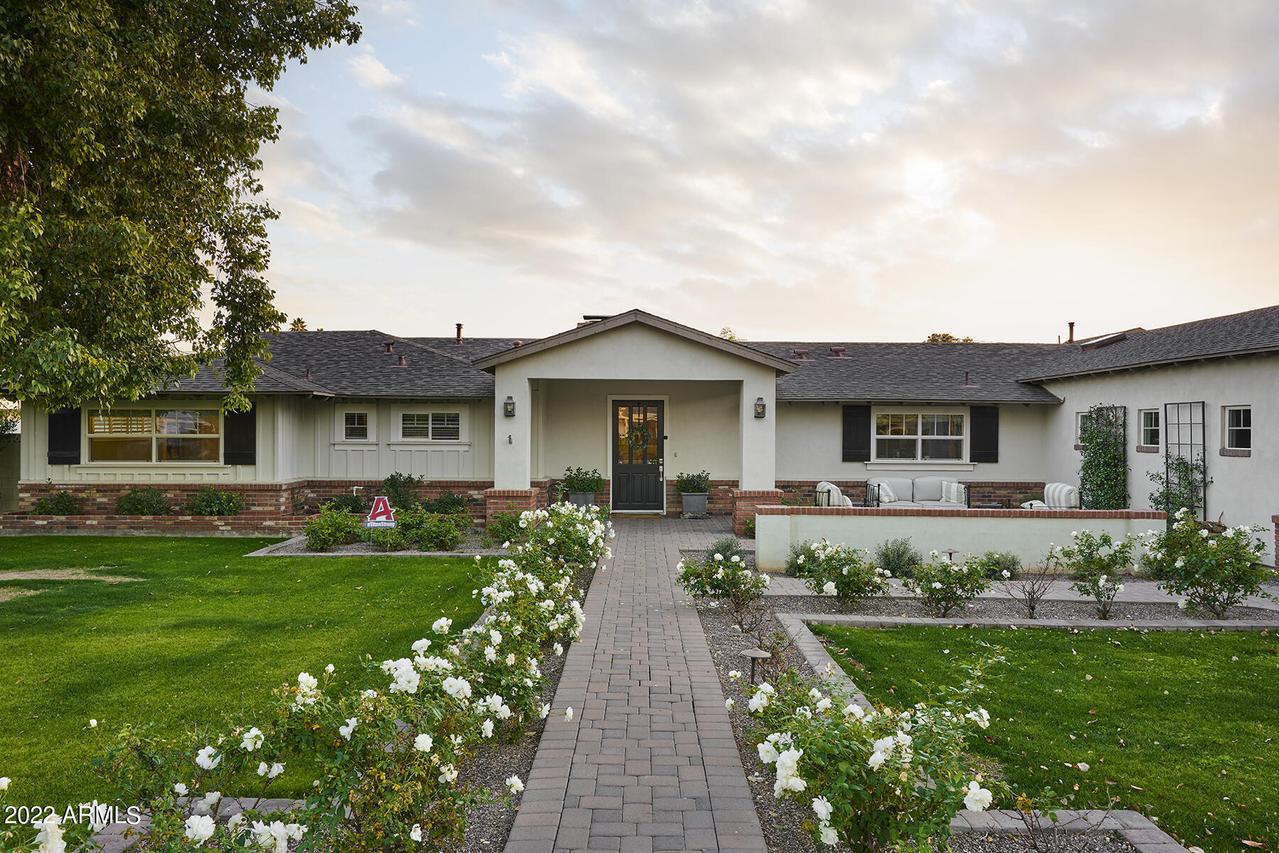 3727 E Highland Ave., Phoenix, AZ 85018