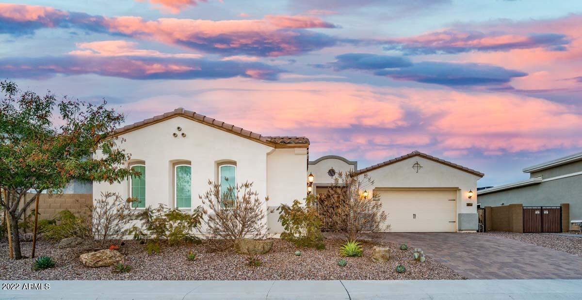 9850 E June St., Mesa, AZ 85207