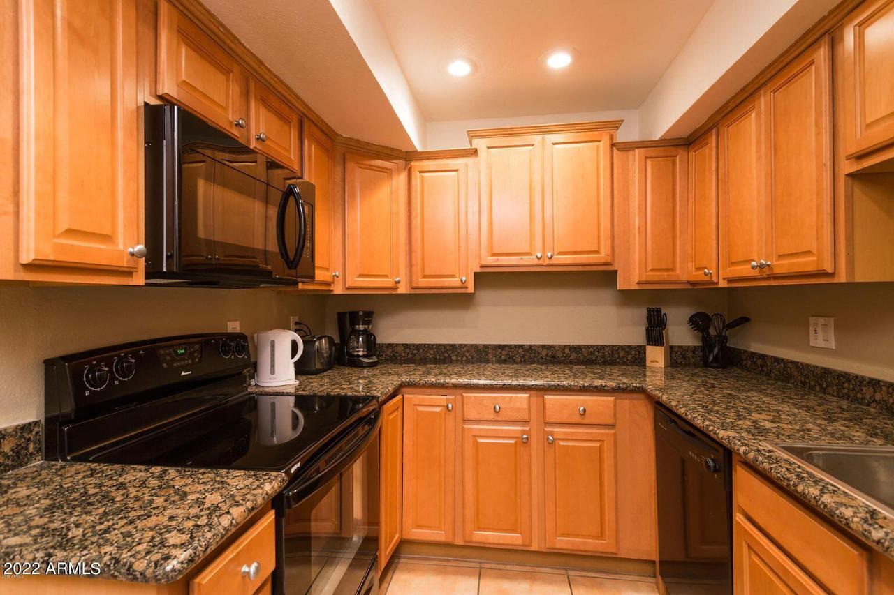 12440 N 20th St. #108, Phoenix, AZ 85022