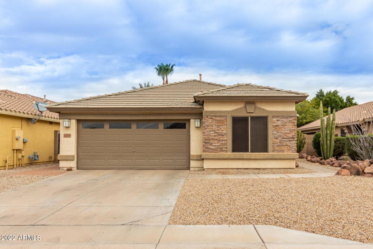 10926 E Catalina Ave., Mesa, AZ 85208