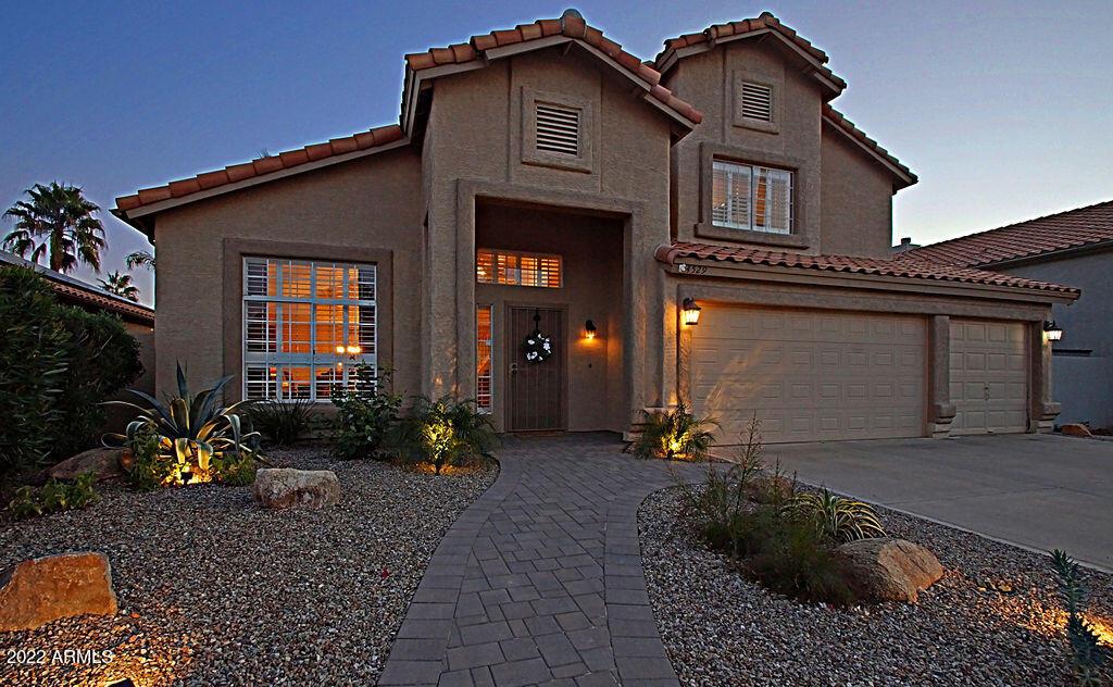 4529 E Michelle Dr., Phoenix, AZ 85032