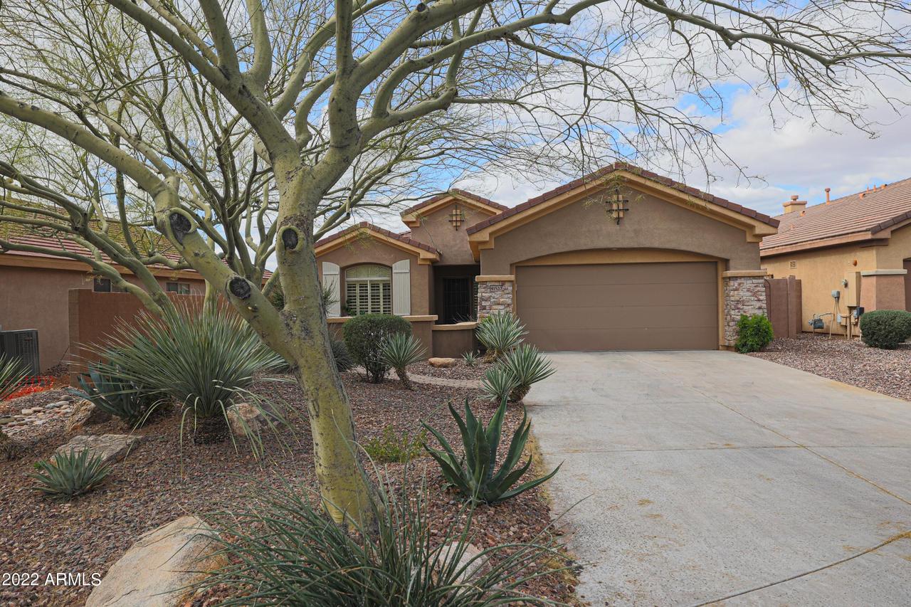 41520 N River Bend Ct., Phoenix, AZ 85086