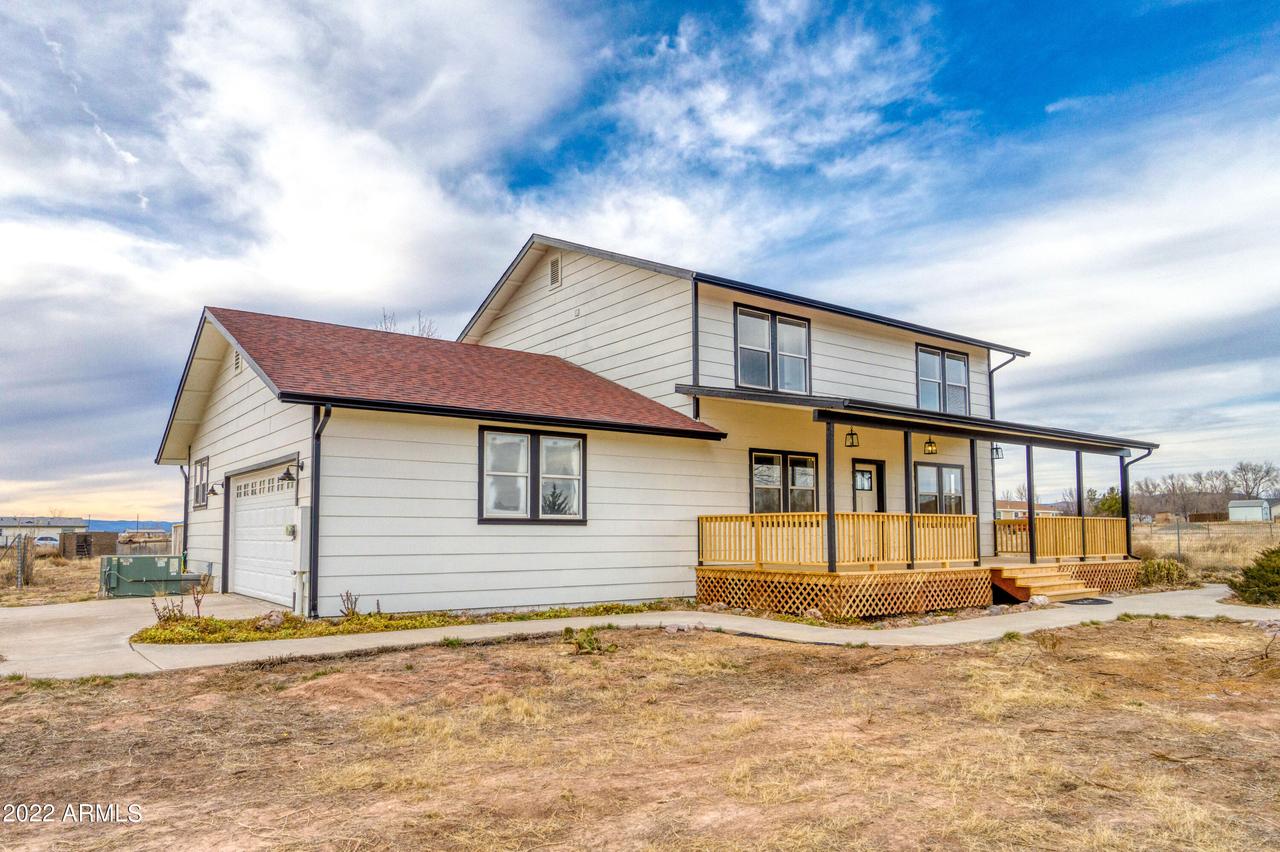 25090 N High Desert Rd., Paulden, AZ 86334