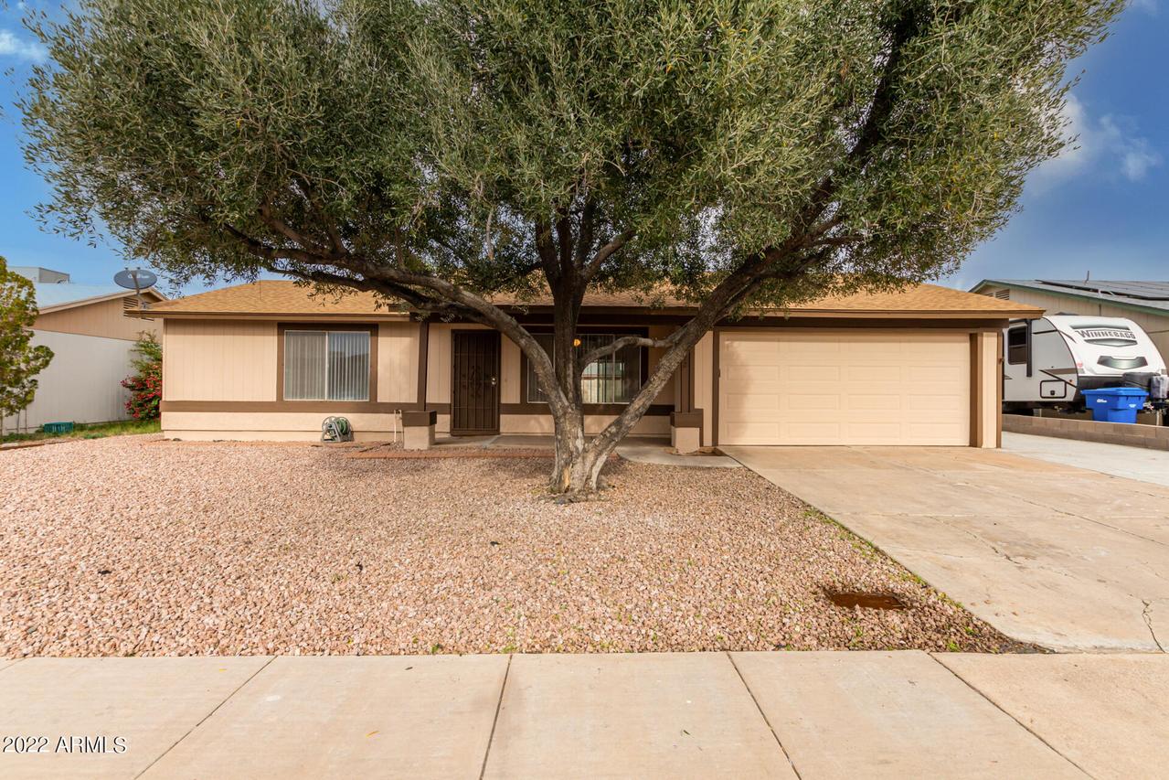 2322 E Juanita Ave., Mesa, AZ 85204