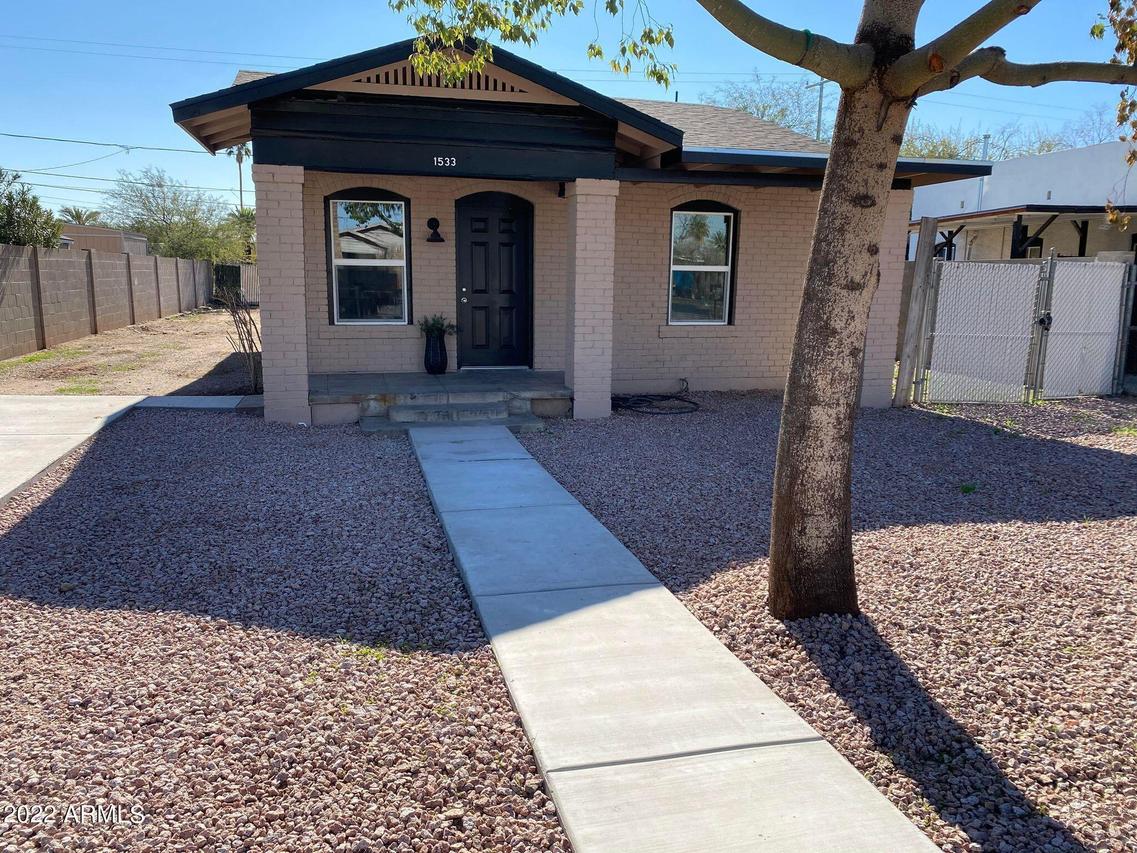 1533 E Garfield St., Phoenix, AZ 85006