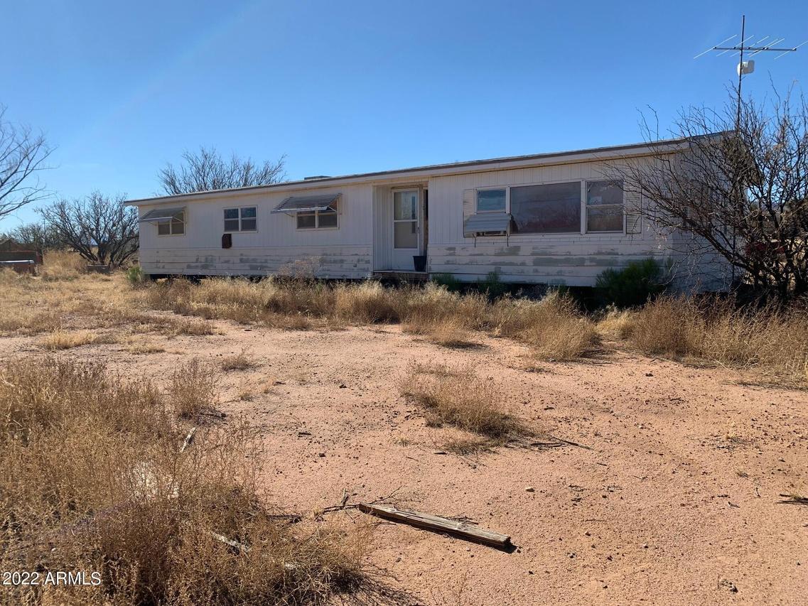 8702 E Clinton Ln. #1, Hereford, AZ 85615