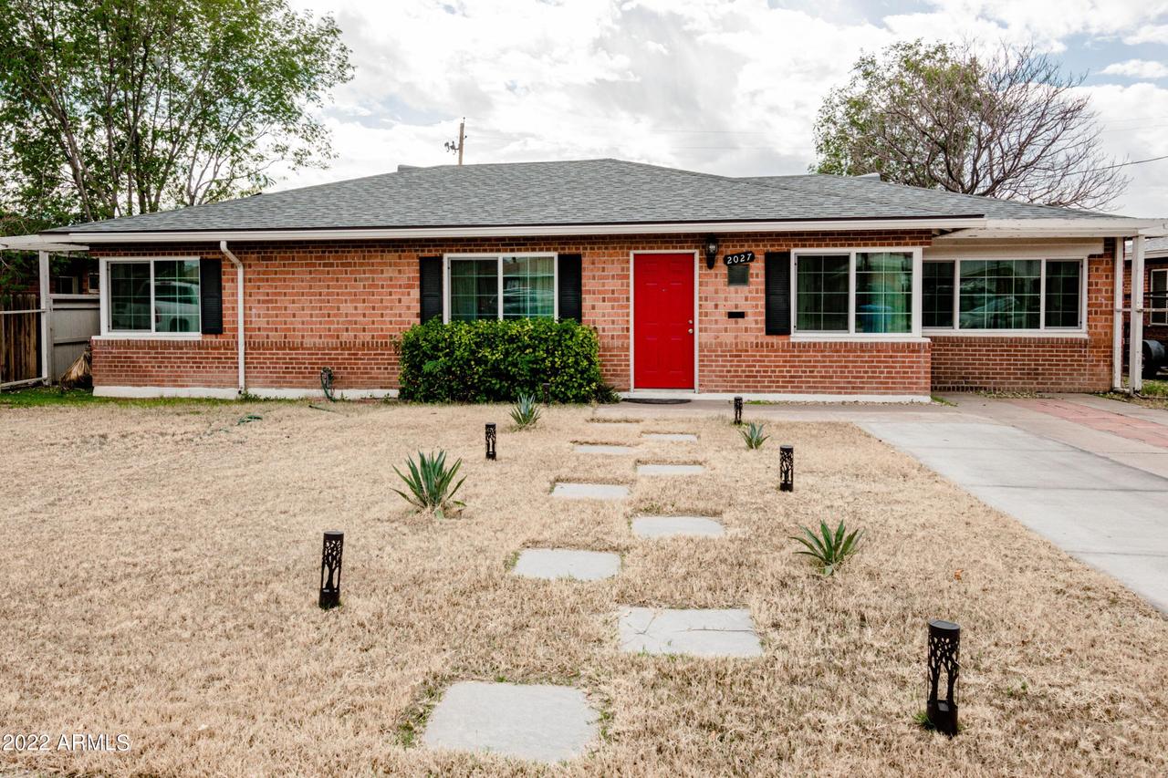 2027 E Monte Vista Rd., Phoenix, AZ 85006