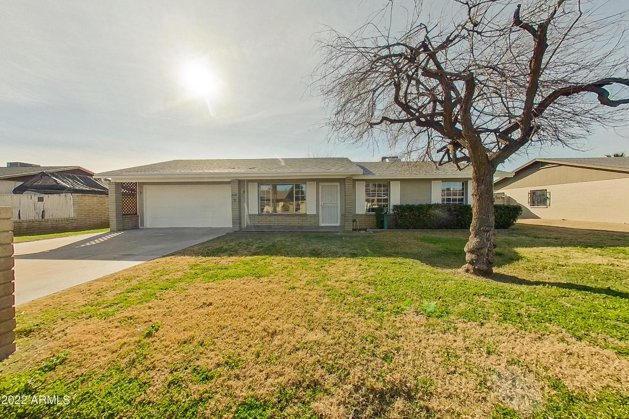 2107 W Wescott Dr., Phoenix, AZ 85027