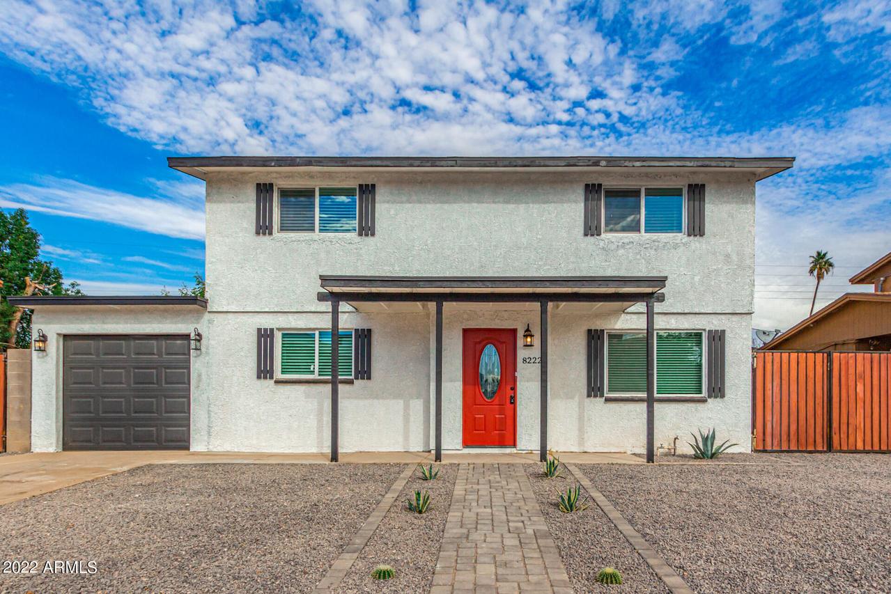 8222 W Whitton Ave., Phoenix, AZ 85033