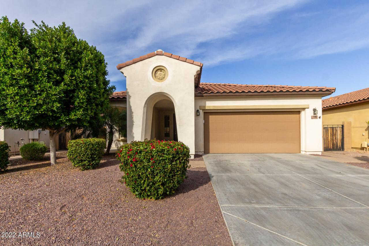 7586 W Redbird Rd., Peoria, AZ 85383