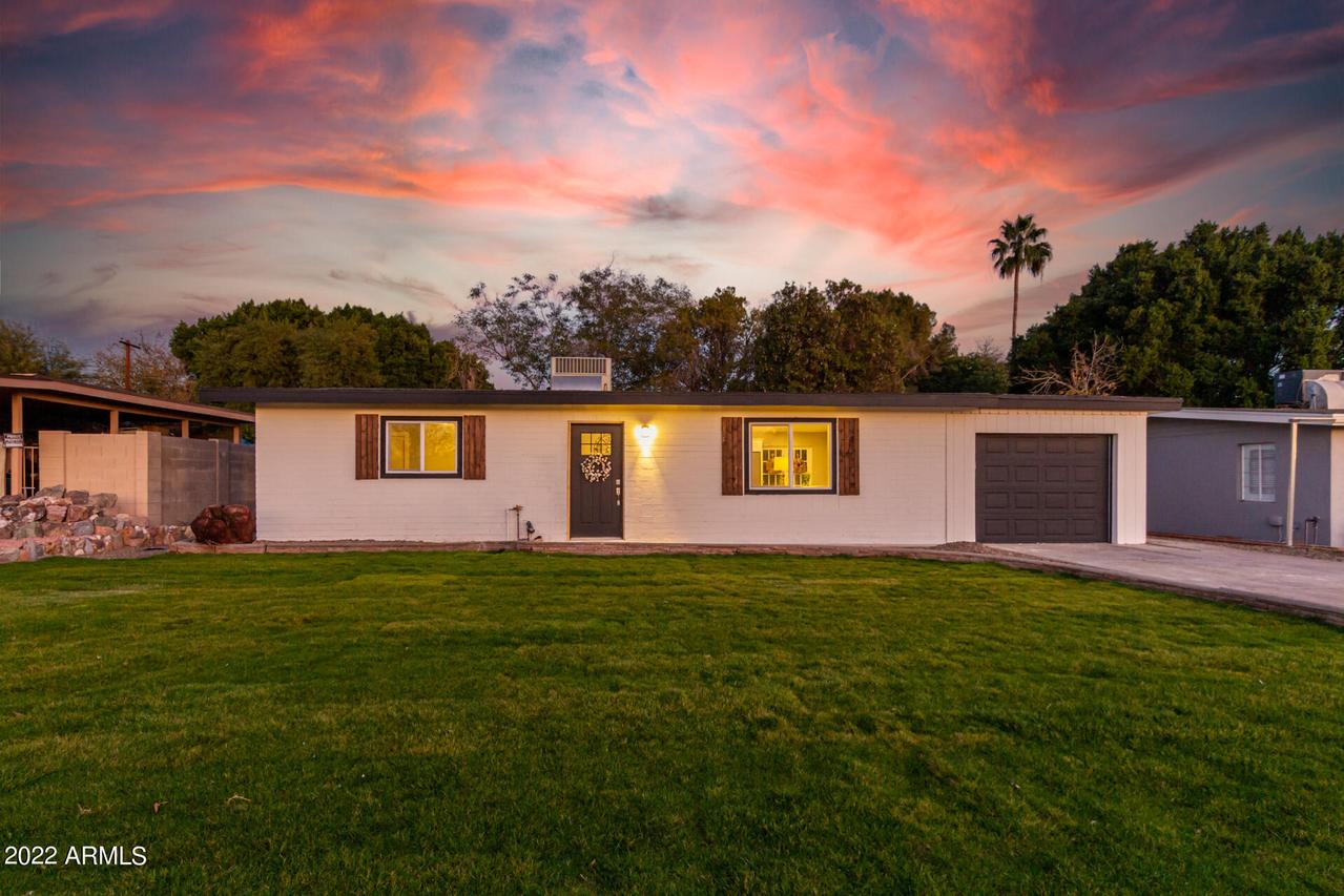 6807 N 14th St., Phoenix, AZ 85014