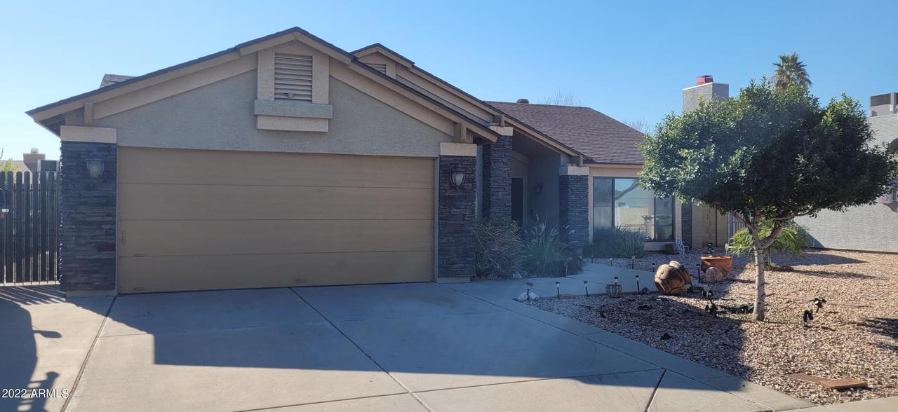 7967 W Denton Ln., Glendale, AZ 85303